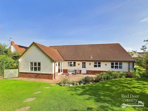 Rear- click for photo gallery